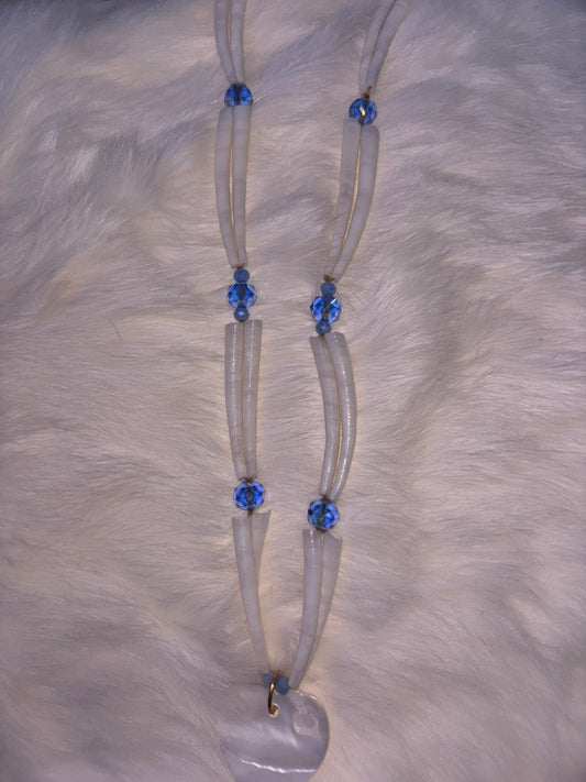 Mother of pearl heart necklace